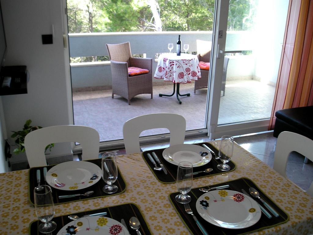 Kristian Apartments Подстрана Екстериор снимка